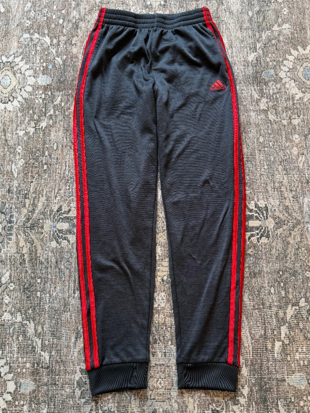 Adidas Joggers with red stripe • size youth large